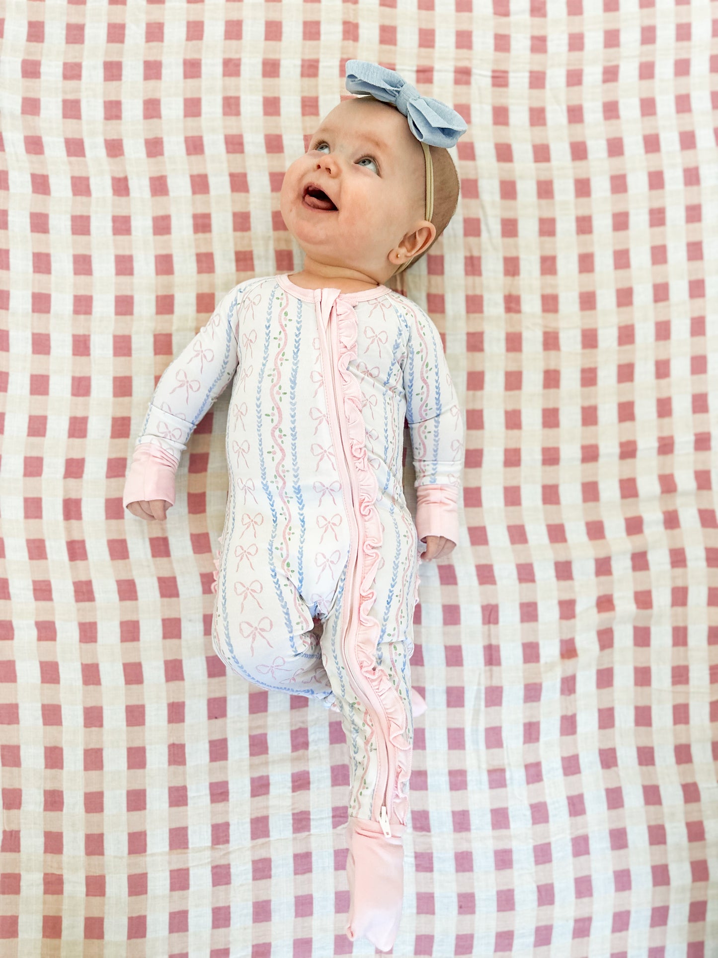 Vintage Bows Ruffle Bamboo Sleeper