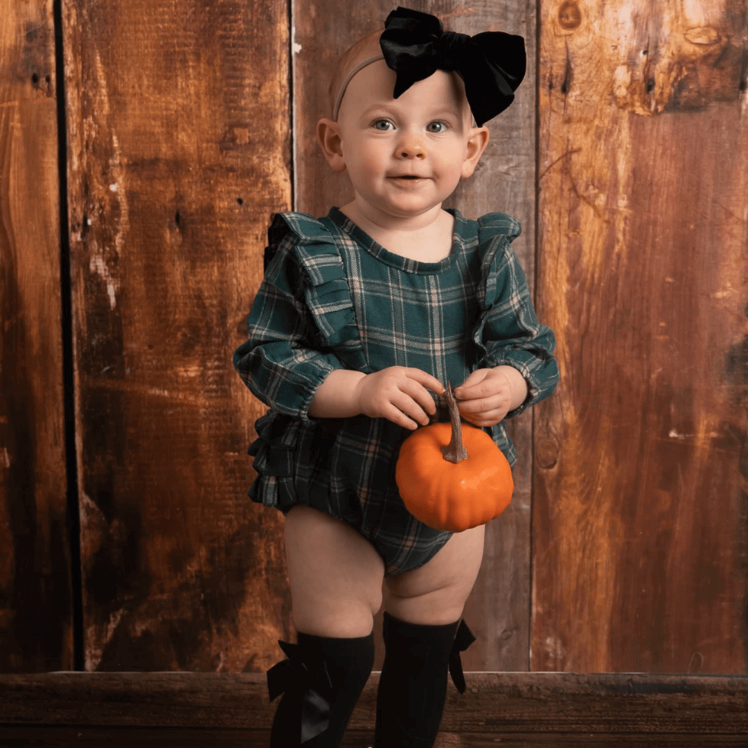 Forest Plaid Flannel Ruffle Baby Romper – Evvie Bean's Baby Boutique