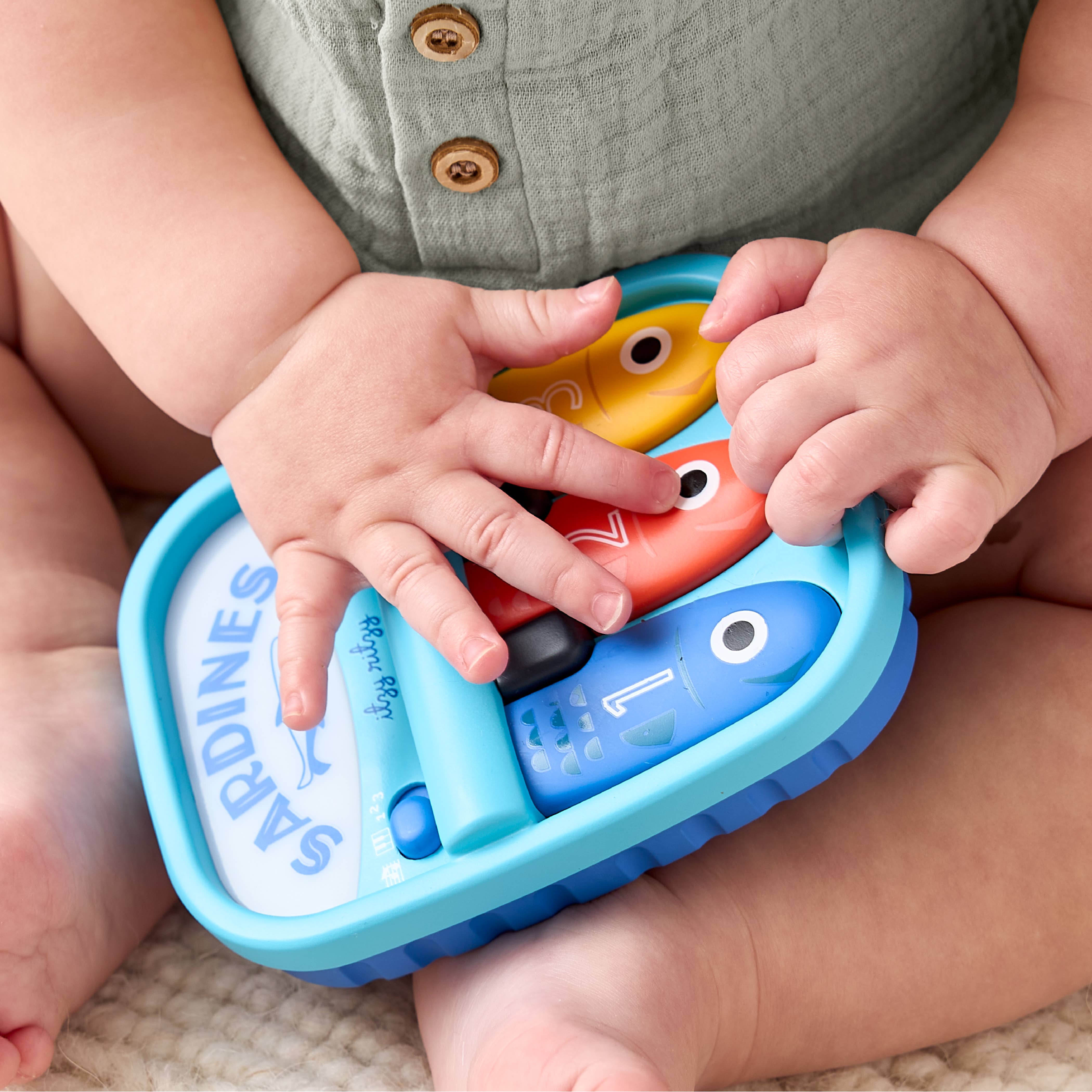*NEW* Bitzy Tunes™ Sardines - Light-up Interactive Piano Toy