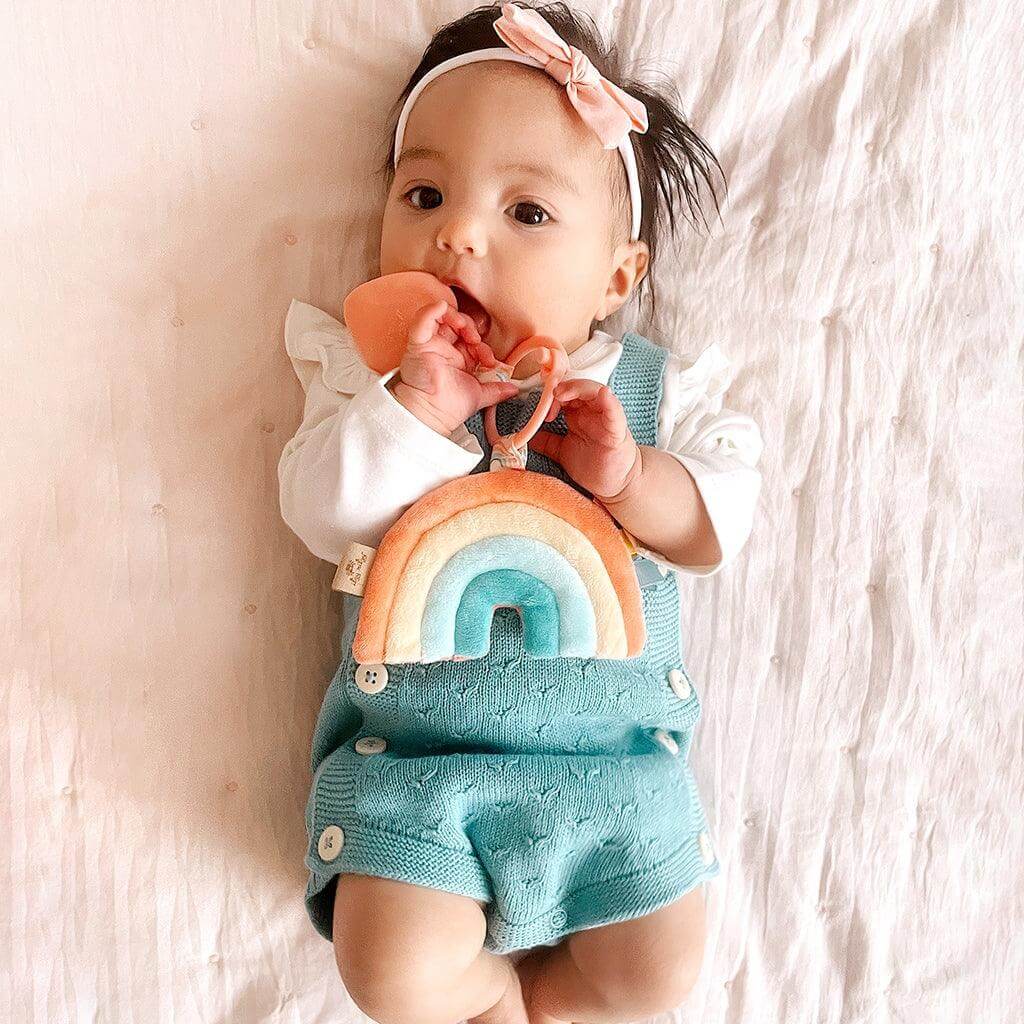 Itzy Pal™ Rainbow Plush + Teether - Evvie Bean's Baby Boutique