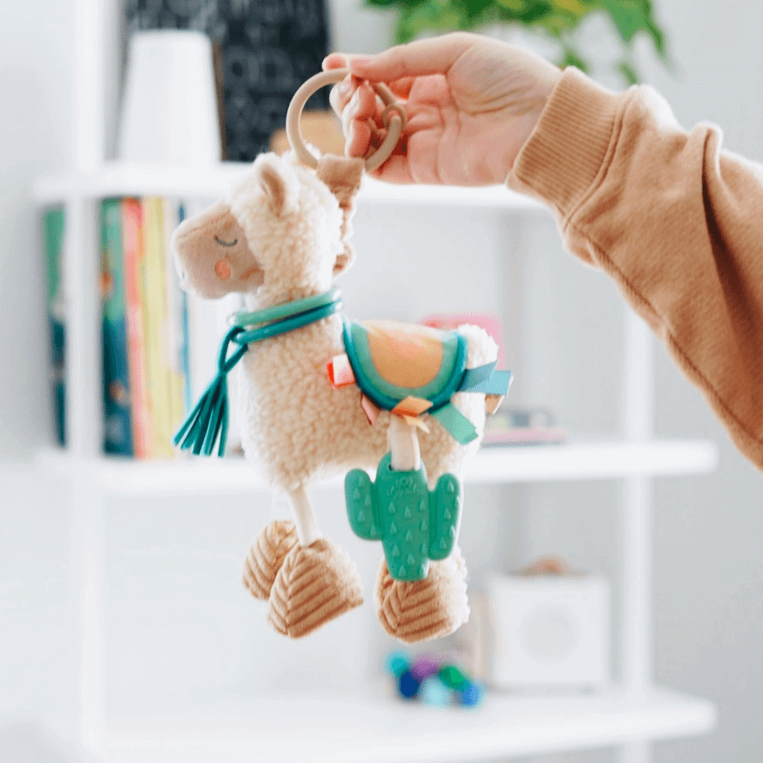 Itzy Friends Link & Love™ Llama Activity Plush + Teether - Evvie Bean's Baby Boutique